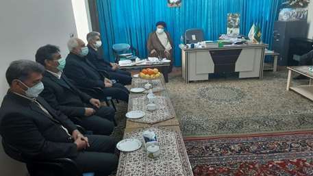  دیدار ریاست دانشگاه علوم پزشکی استان سمنان با امام جمعه شهرستان دامغان